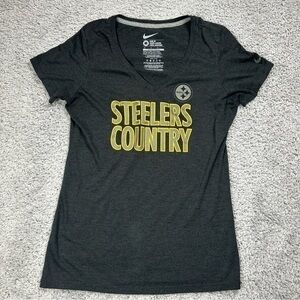 Steelers Football Nike Shirt Womens Medium Country NFL Casual Classic Vneck Tee